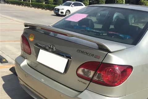 Спойлер за багажник за Toyota Corolla (2003-2005) - черен гланц