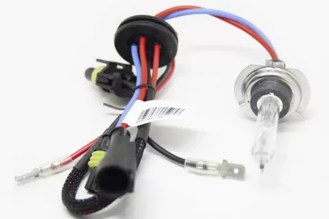 Ксенонова крушка Н7M 6000K 35W CN - с метална основа Ксенонова крушка Н7M 6000K 35W CN - с метална основа