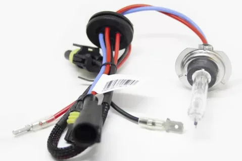Ксенонова крушка Н7M 4300K 45W CN - с метална основа Ксенонова крушка Н7M 4300K 45W CN - с метална основа