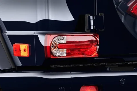 Диодни стопове за Mercedes G-Class W463 (1990-2012) Диодни стопове за Mercedes G-Class W463 (1990-2012)