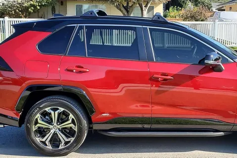 Степенки за Toyota Rav 4 (2018-2025)