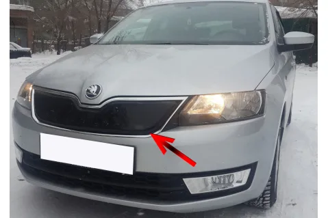 Зимен дефлектор (протектор) за решетка HЕКО за Skoda Rapid (2012-2019) Spaceback