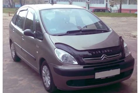 Дефлектор за преден капак Vip Tuning за Citroen Xsara Picasso (1999-2004) 
