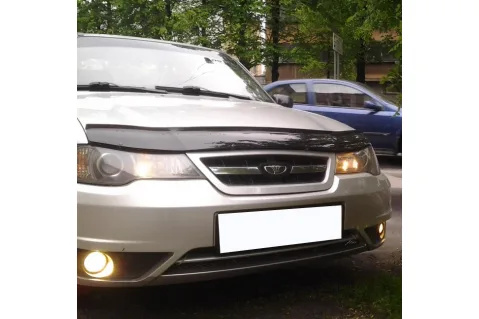 Дефлектор за преден капак Vip Tuning за Daewoo Nexia (1995-2008)