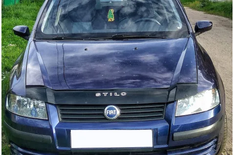 Дефлектор за преден капак Vip Tuning за Fiat Stilo (2001-2010)