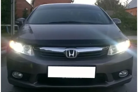 Дефлектор за преден капак Vip Tuning за Honda Civic (2012-2016) - Седан