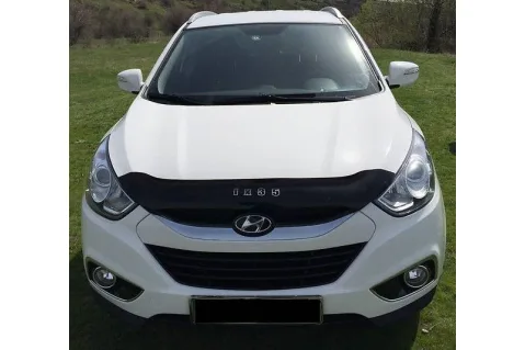 Дефлектор за преден капак Vip Tuning за Hyundai ix35 (2010-2015) - къс
