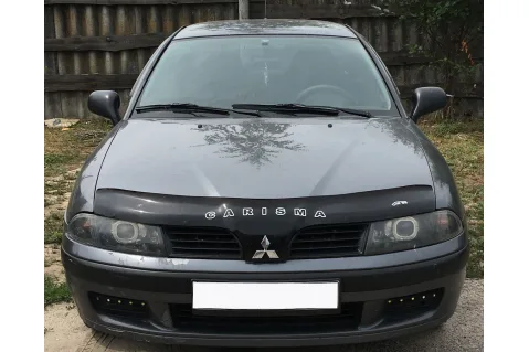 Дефлектор за преден капак Vip Tuning за Mitsubishi Carisma (2000-2005)