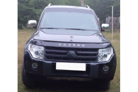 Дефлектор за преден капак Vip Tuning за Mitsubishi Pajero (2006-2021) Дефлектор за преден капак Vip Tuning за Mitsubishi Pajero (2006-2021)