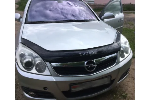 Дефлектор за преден капак Vip Tuning за Opel Vectra C (2006-2008)