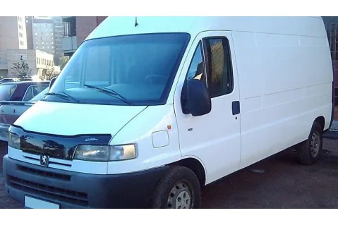Дефлектор за преден капак Vip Tuning за Peugeot Boxer (1994-2003)