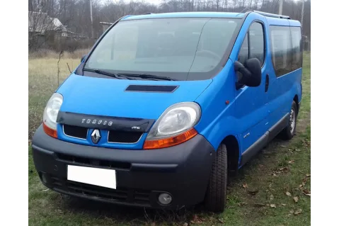 Дефлектор за преден капак Vip Tuning за Renault Trafic (2001-2014) - къс