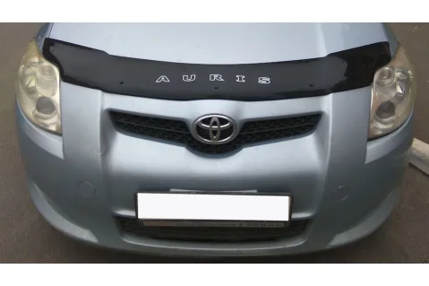 Дефлектор за преден капак Vip Tuning за Toyota Auris (2007-2010)