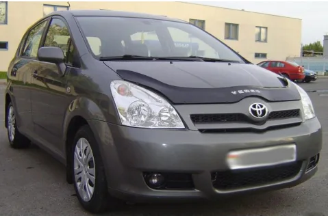 Дефлектор за преден капак Vip Tuning за Toyota Corolla Verso (2004-2009)