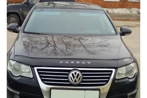 Дефлектор за преден капак Vip Tuning за VW Passat B6 (2005-2010)