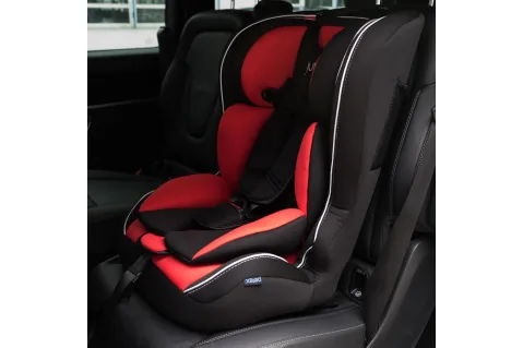 Детско столче за кола Petex Junior - Premium Plus Red Детско столче за кола Petex Junior - Premium Plus Red