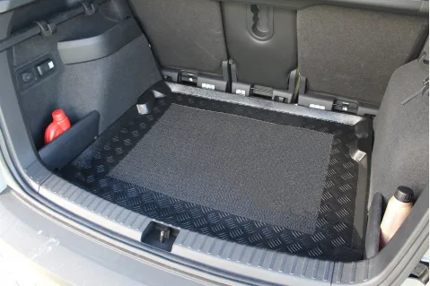 Стелка за багажник Rezaw-Plast за Mitsubishi Pajero (2000-2007) - къса база