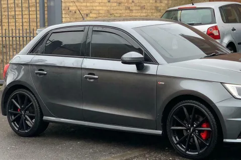 Ветробрани HEKO за Audi A1 (2011-2018) - 5D Ветробрани HEKO за Audi A1 (2011-2018) - 5D