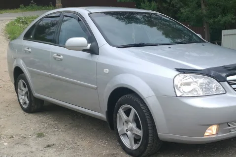 Ветробрани HEKO за Chevrolet Lacetti (2004-2011) Ветробрани HEKO за Chevrolet Lacetti (2004-2011)