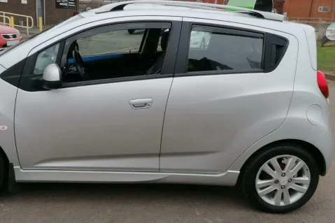 Ветробрани HEKO за Chevrolet Spark (2010-2015)