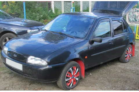 Ветробрани HEKO за Ford Fiesta (1996-2000)