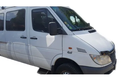 Ветробрани HEKO за Mercedes Sprinter (1995-2006) само за отгоре - Предни