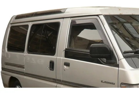 Ветробрани HEKO за Mitsubishi L300 (1993-1996) - Предни