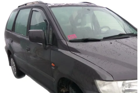 Ветробрани HEKO за Mitsubishi Space Wagon (1999-2005)