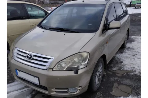 Ветробрани HEKO за Toyota Avensis Verso (2001-2009) - Предни