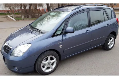 Ветробрани HEKO за Toyota Corolla Verso (2002-2004)
